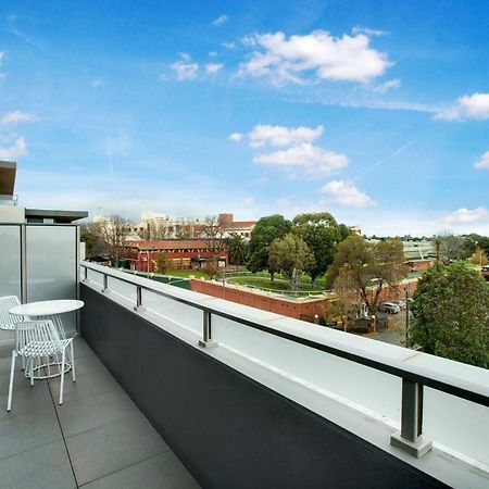 Aparthotel The Caulfield Melbourne City Exterior foto