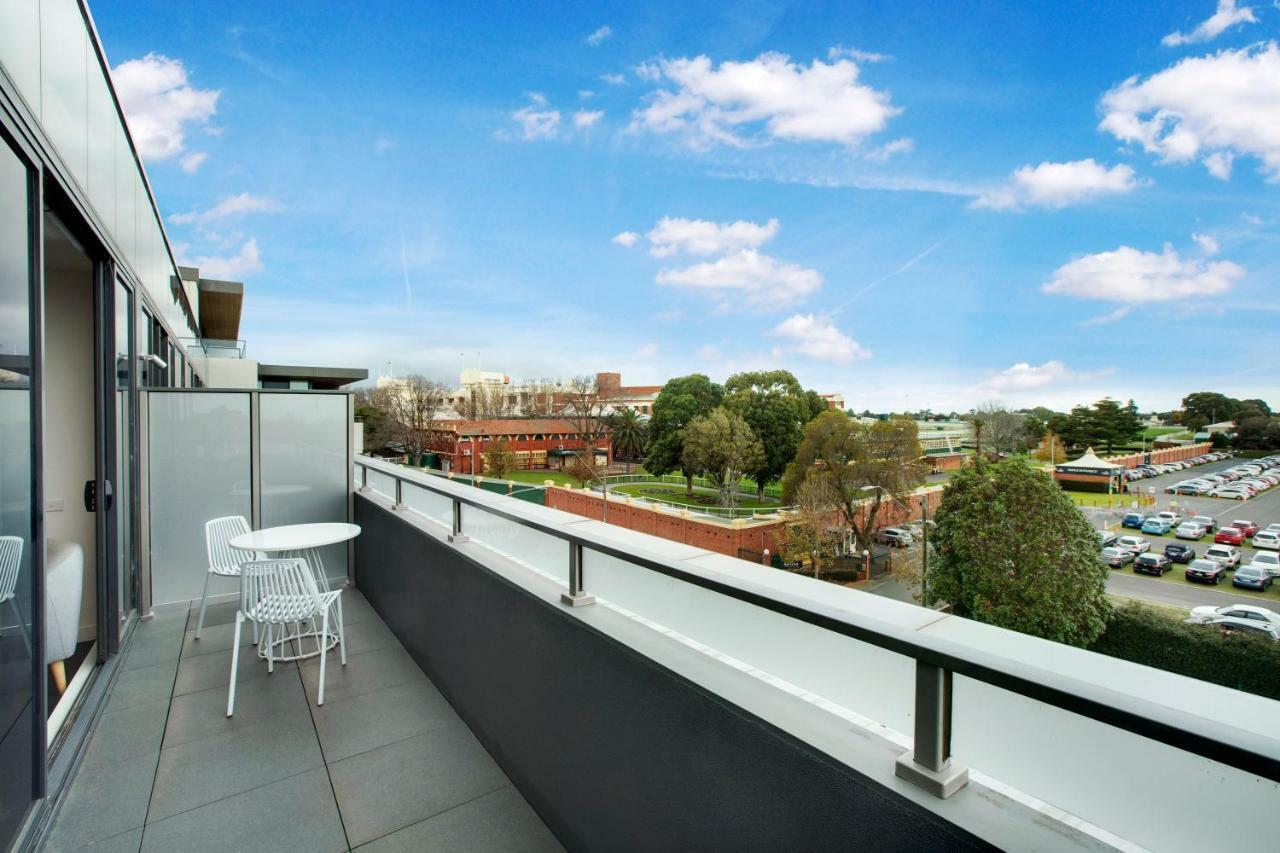 Aparthotel The Caulfield Melbourne City Exterior foto